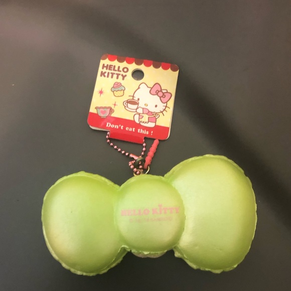 Other - Hello Kitty Bow Macaroon Squishy Other - Hello Kitty Bow Macaroon Squishy